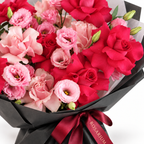 Raspberry Rush, fuchsia and soft-pink roses, lisianthus and hydrangea, floral detail